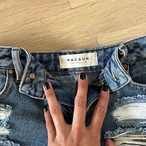 PacSun Ripped washed blue High Waisted Denim Festival Shorts. Note- size 22! - Picture 6 of 8